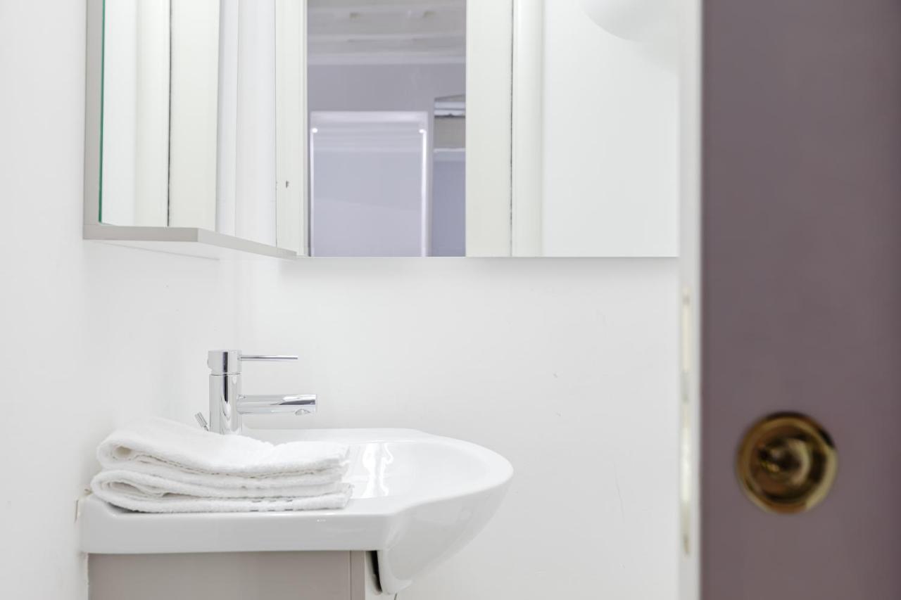 Piazza Margana Private Apartment Roma Exterior foto
